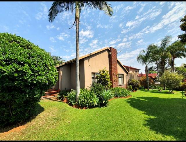 3 BEDROOM HOUSE FOR SALE IN MAGALIESKRUIN